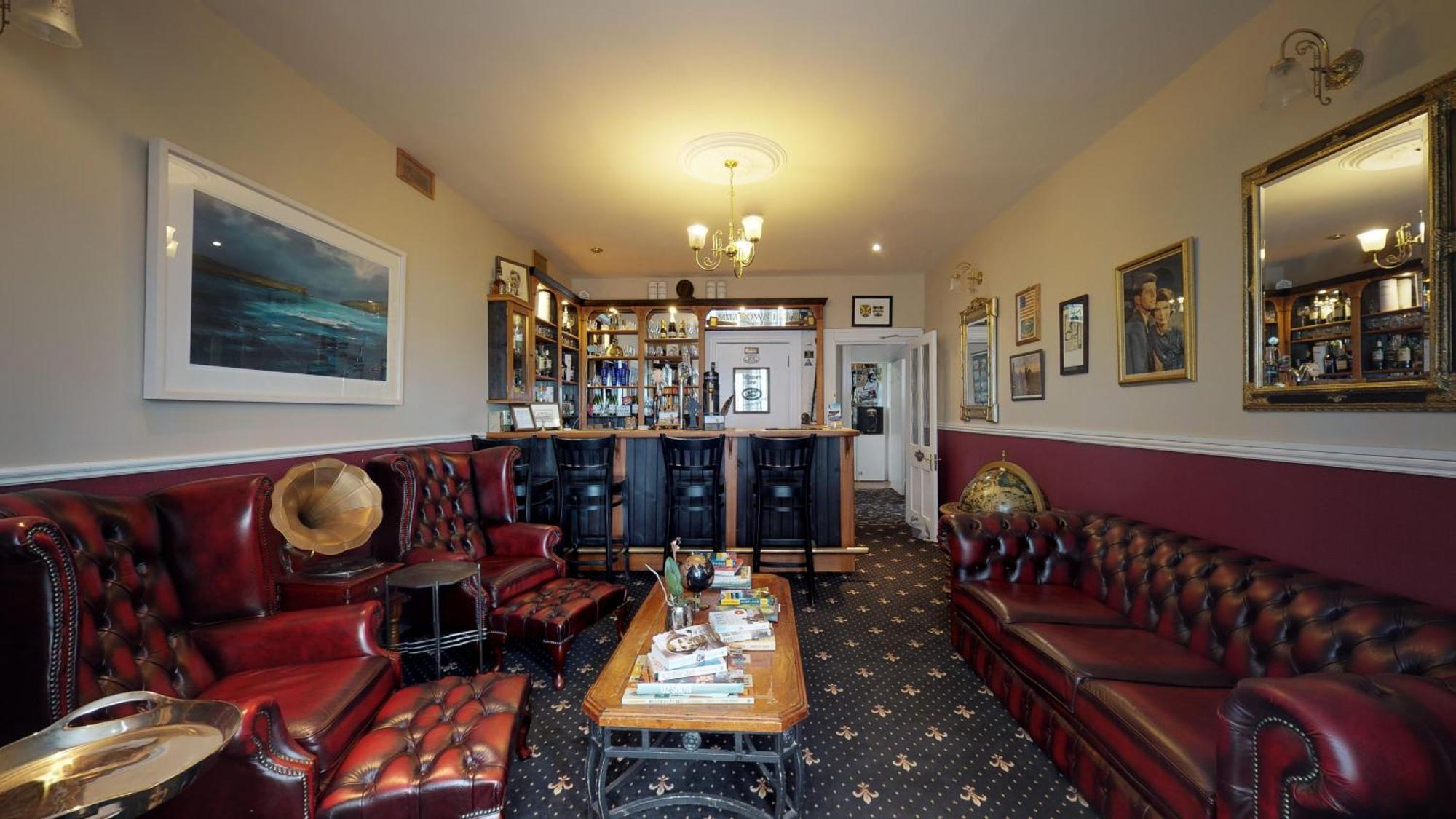 Milltown House Dingle Hotel Екстериор снимка