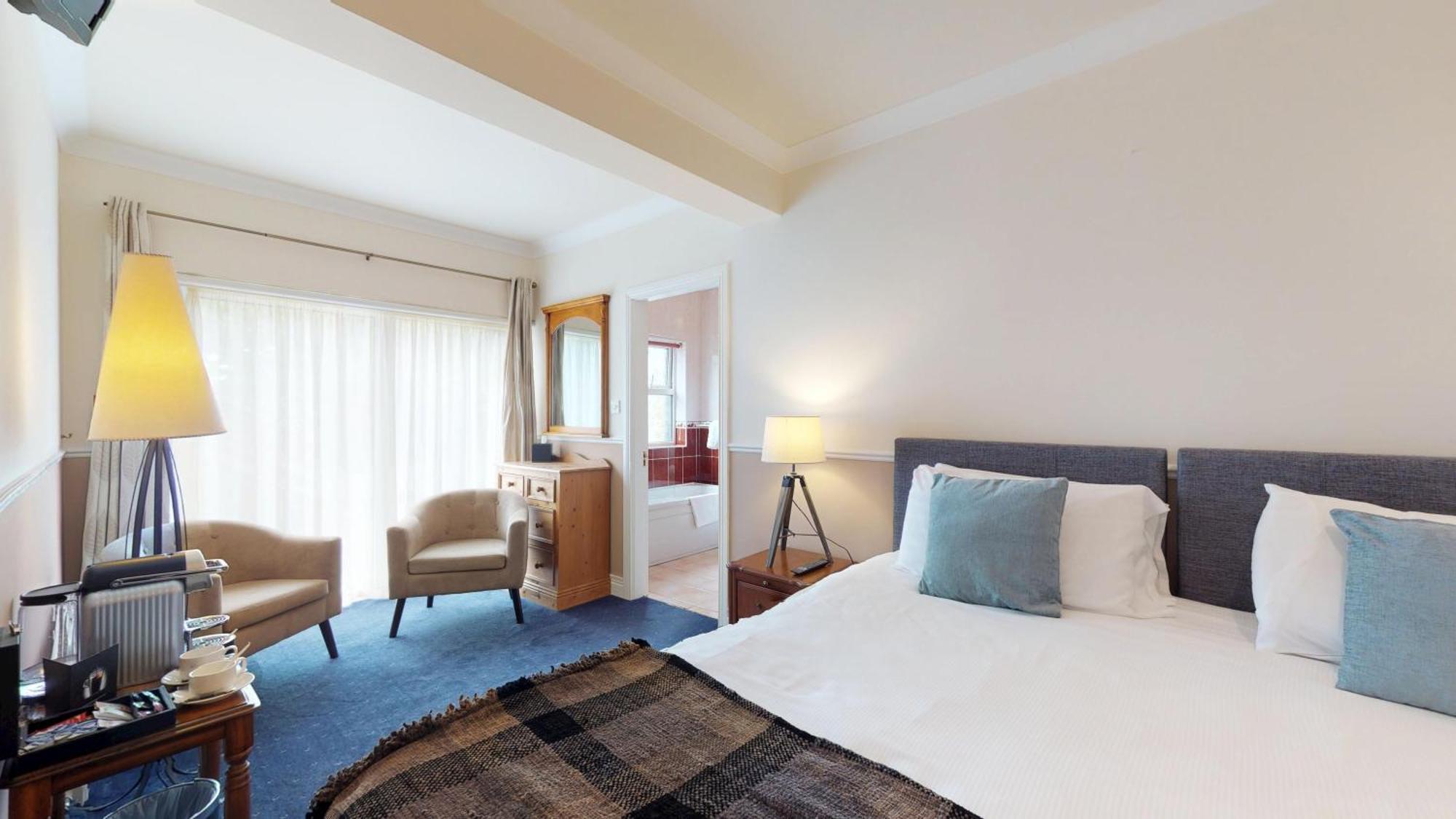 Milltown House Dingle Hotel Стая снимка